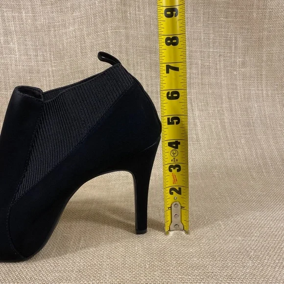 🛑SOLD🛑 high heels stilettos Vera Wang size 10 - Picture 3 of 10